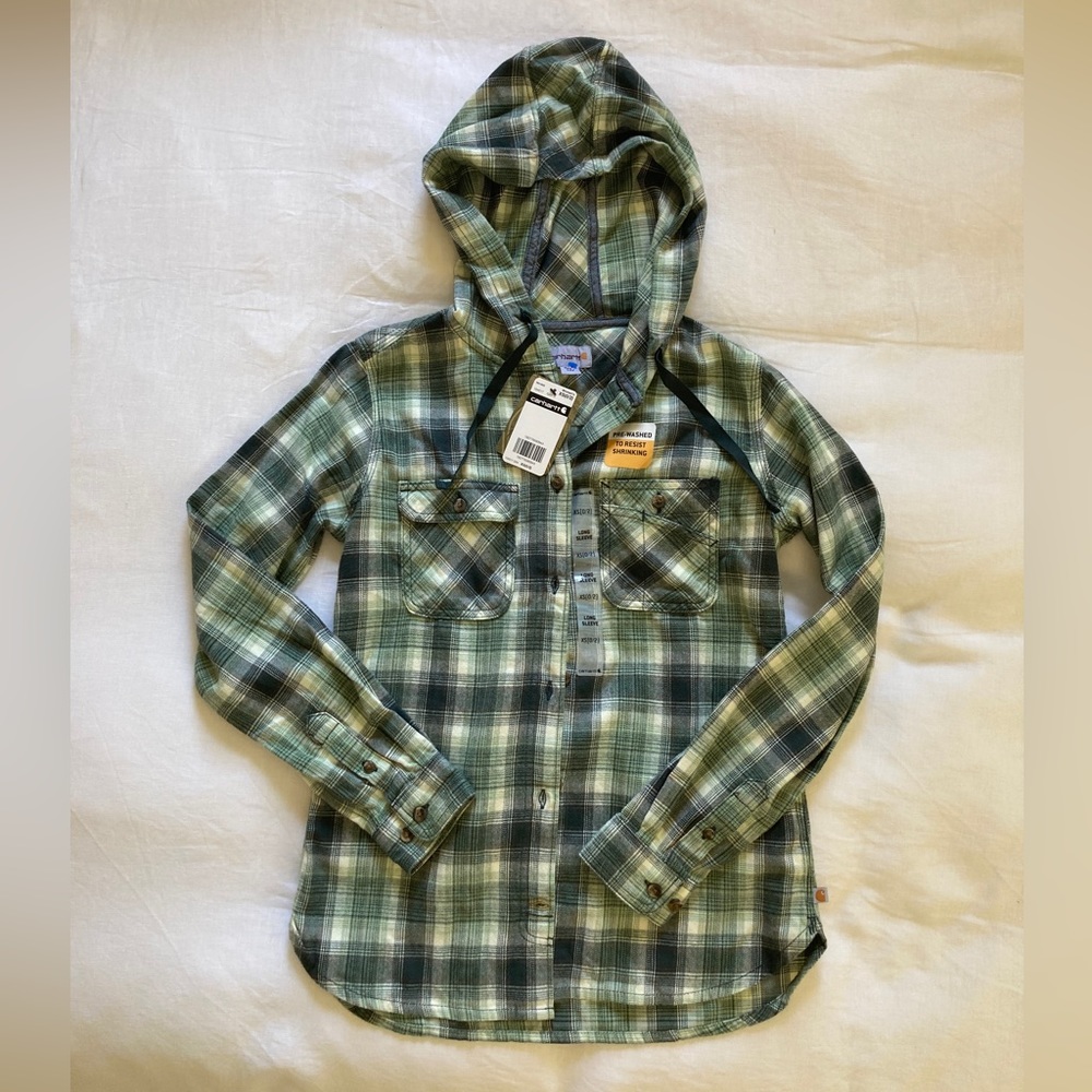 Carhartt Women’s flannel hoodie shirt, size xs. Brand new with tags.